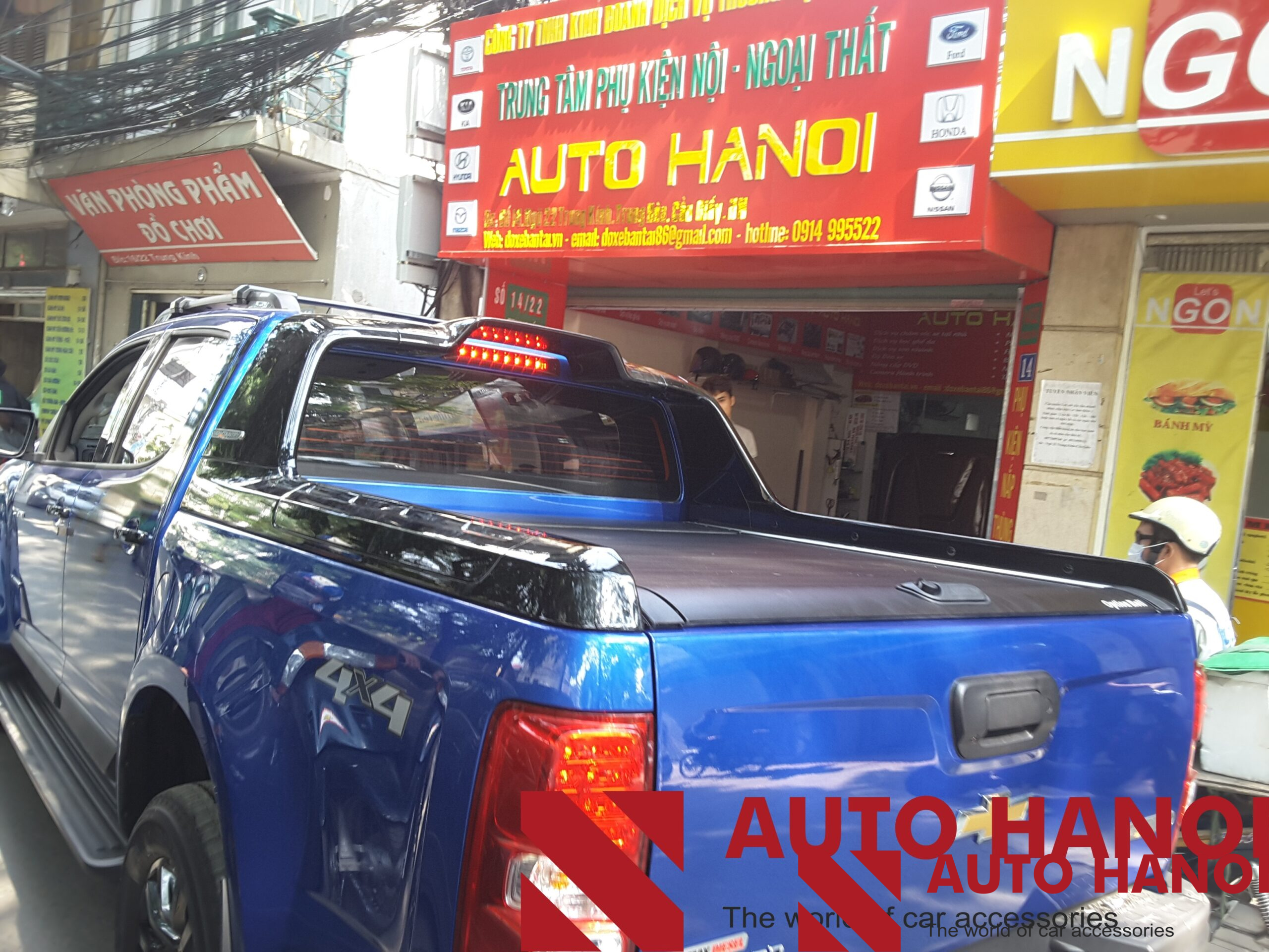 Nắp thùng cuộn cơ Colorado từ 2015-2019 mẫu mới nhất