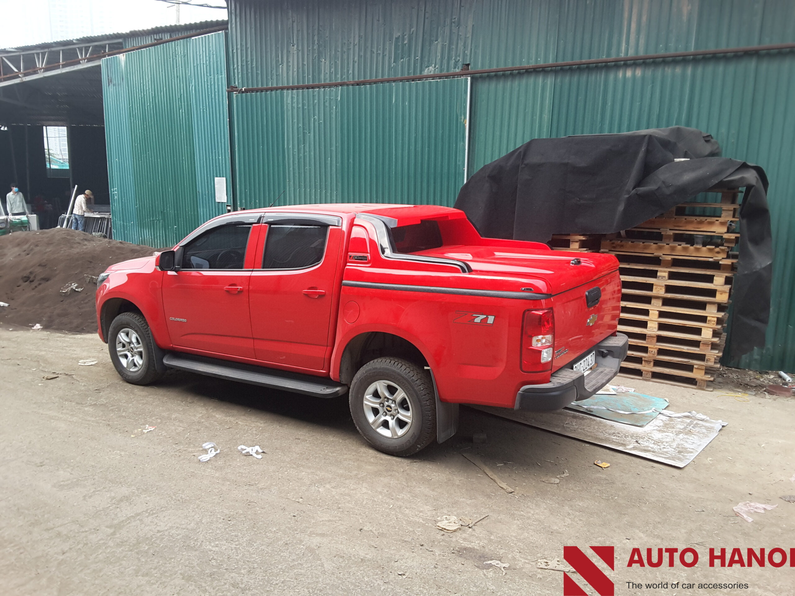 Nắp Thùng Thấp Colorado Mẫu Bậc Thang 2013 Đến 2019 - Ảnh 4