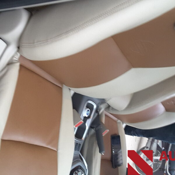 Ghế da công nghiệp loại 1 vân to cho Navara 2015-2021