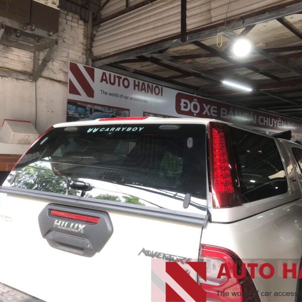 Nắp thùng Toyota Hilux 2015-2023