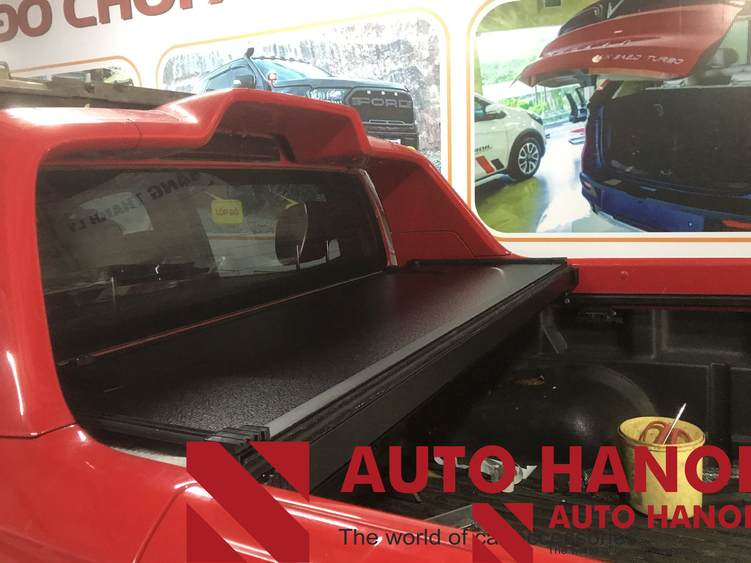 Nắp thùng 3 tấm xe Colorado High Coutry 2015 đến 2021 - Ảnh 2