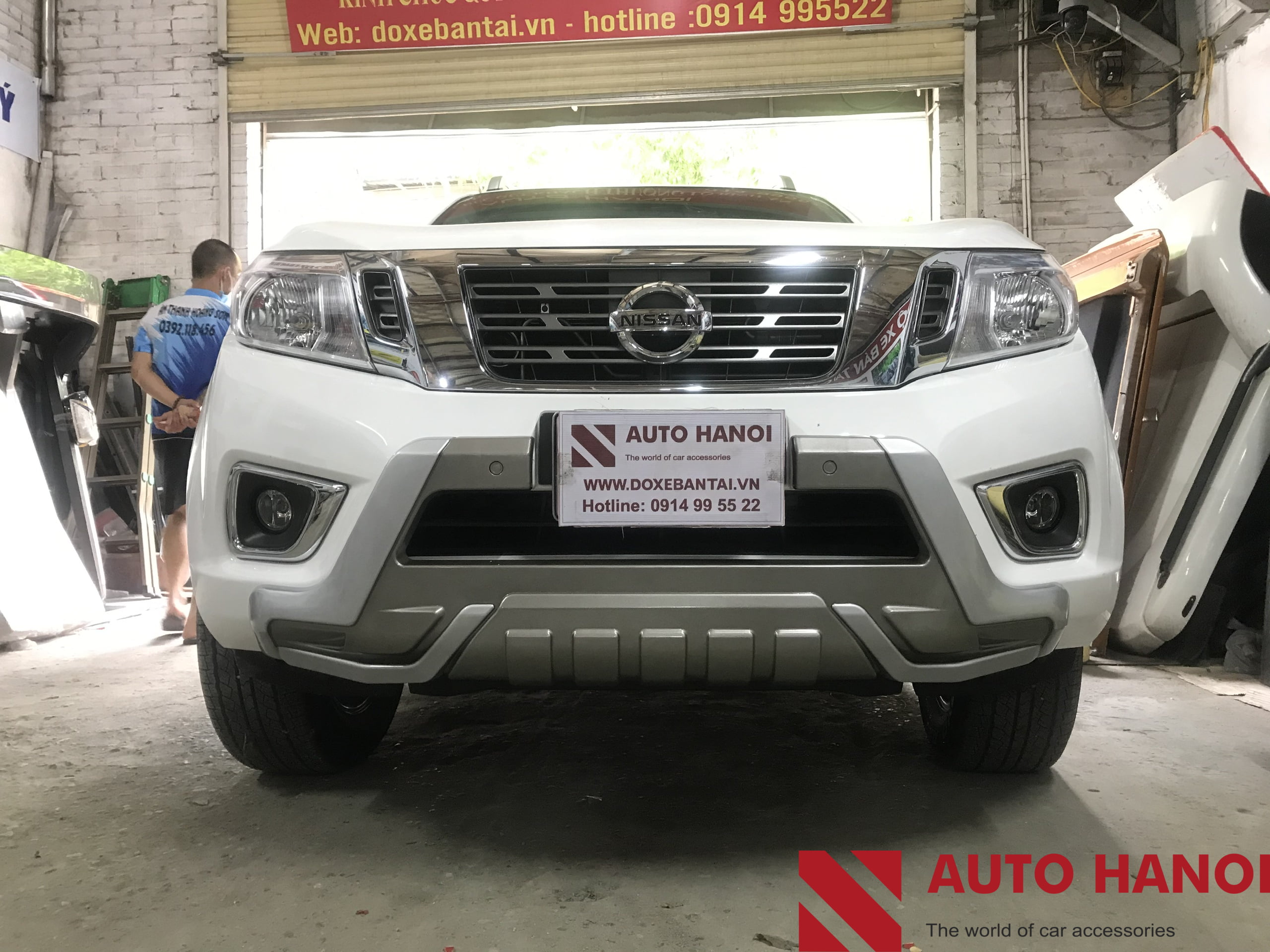 Ốp Cản Trước Navara Premium R 2015-2021
