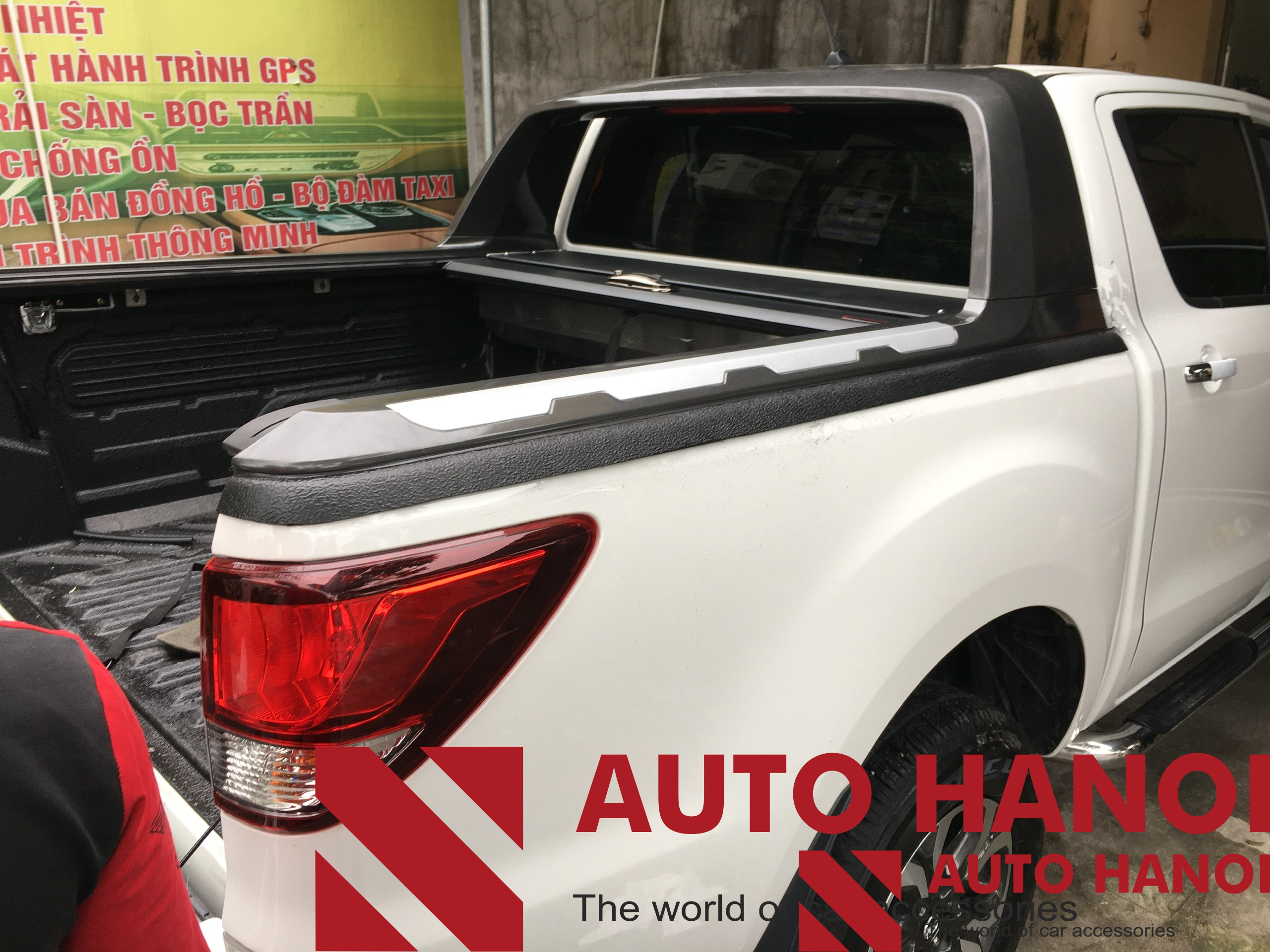 Báo giá nắp thùng cuộn Mazda BT-50 2015-2019 - Ảnh 3