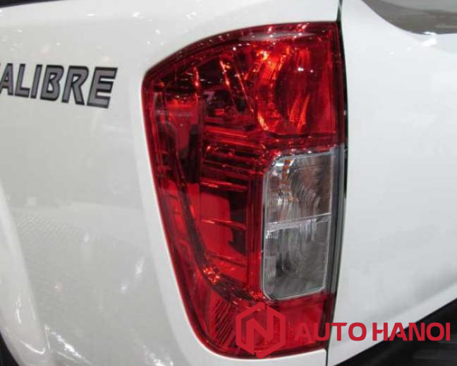 Đèn hậu xe Nissan Navara chính hãngThái Lan 2015_2021