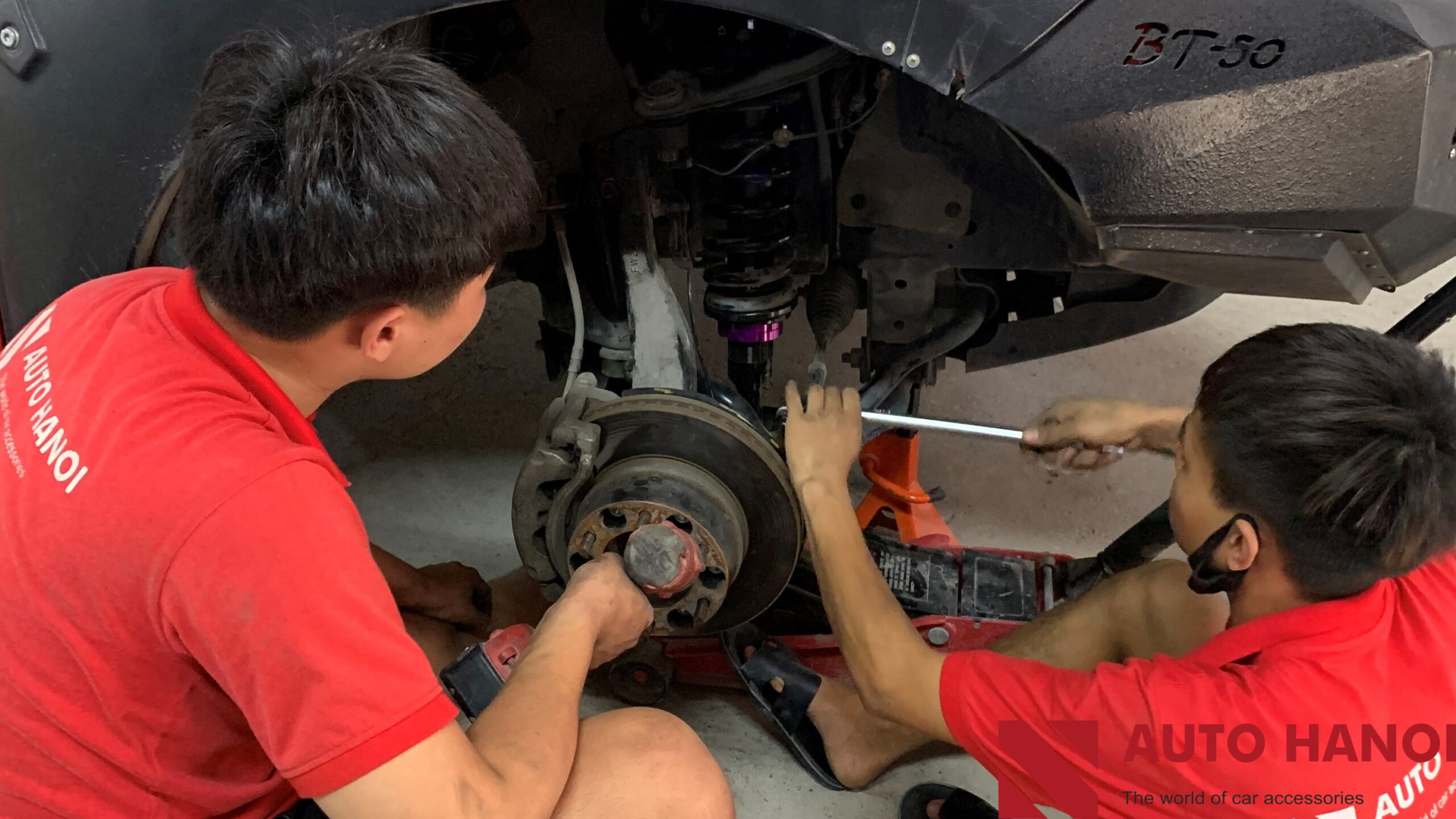 Độ phuộc nhún hãng Dobinson IMS cho BT50 - Ảnh 3