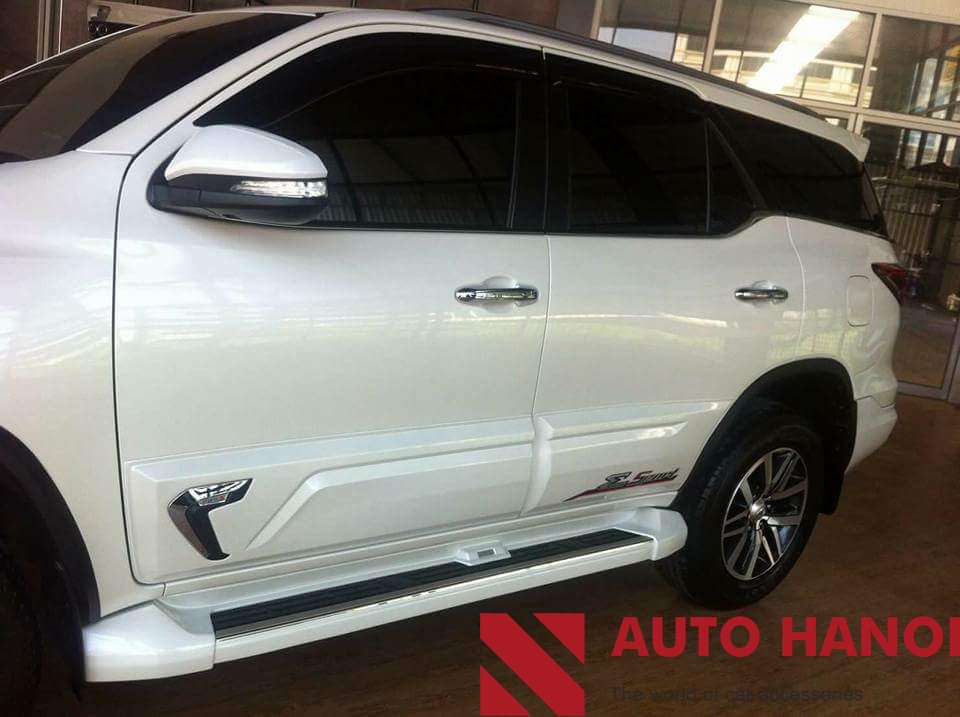 Độ bodykit Fortuner - Ảnh 5