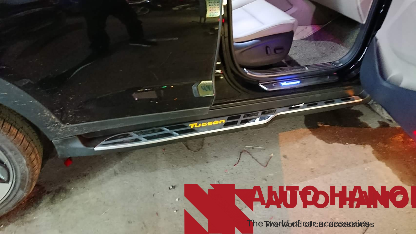 Bậc Lên Xuống Hyundai Tucson