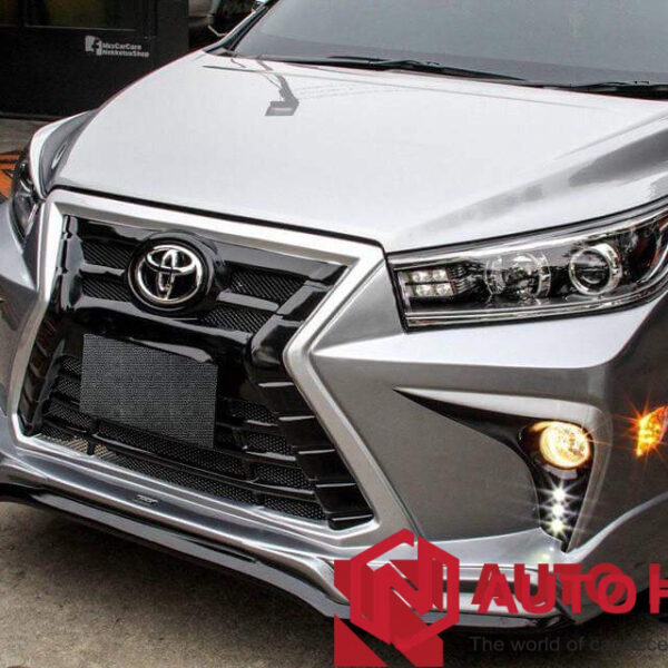 Alternative view of Độ bodykit xe Inova sang mẫu Lexus