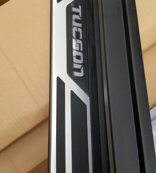 Bậc Lên Xuống Hyundai Tucson Mẫu Mobis