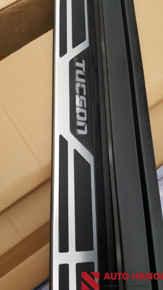 Bậc Lên Xuống Hyundai Tucson Mẫu Mobis