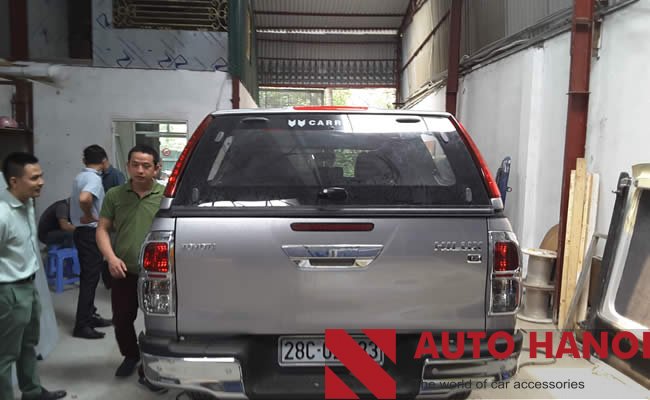 Nắp thùng Toyota Hilux 2015-2019 Thái Lan