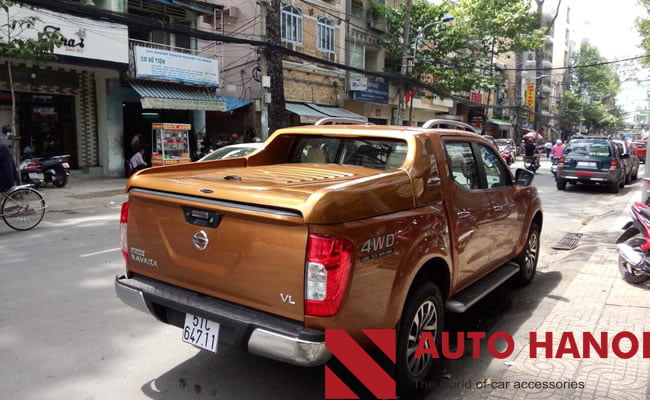 Nắp thùng thấp Nissan Navara kiểu fullbox 762 năm 2015 đến 2019