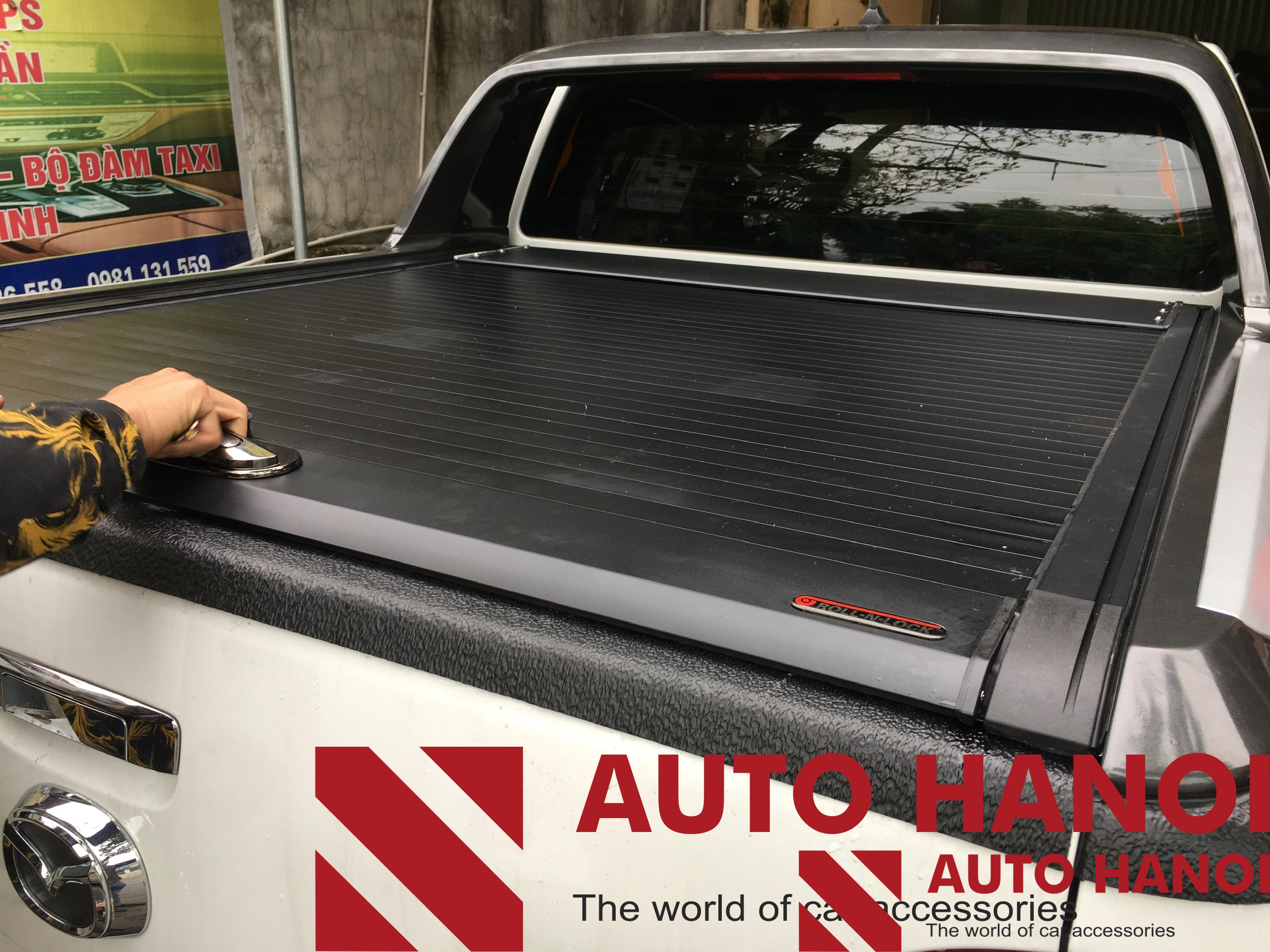 Báo giá nắp thùng cuộn Mazda BT-50 2015-2019 - Ảnh 4