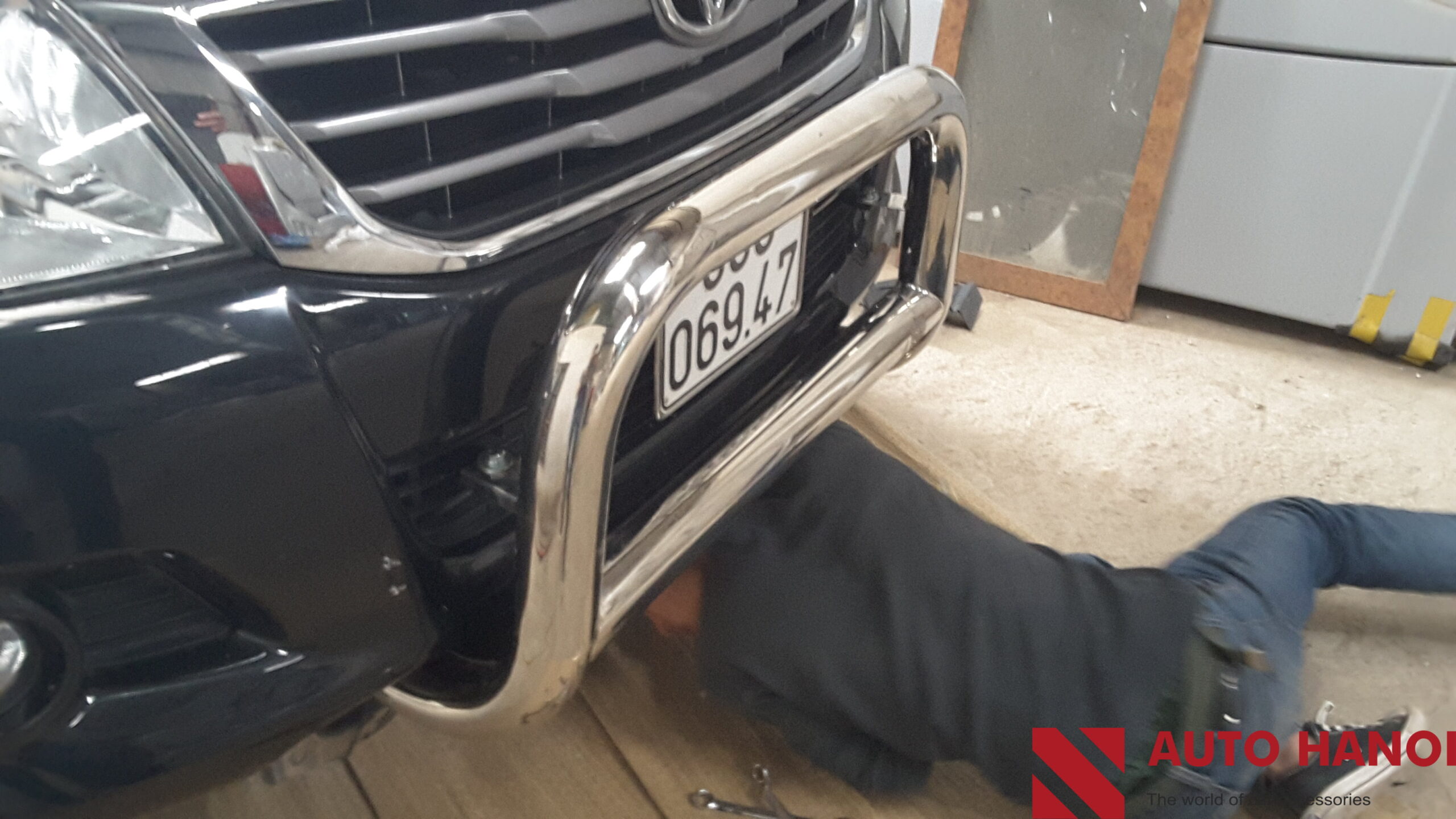 Cản Trước Hilux Chữ U 2012+ - Ảnh 3