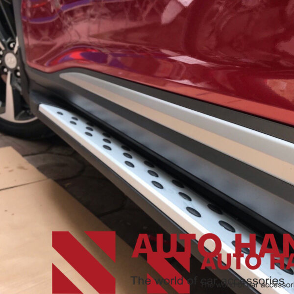 Bậc lên xuống mẫu chấm bi dành cho Kona