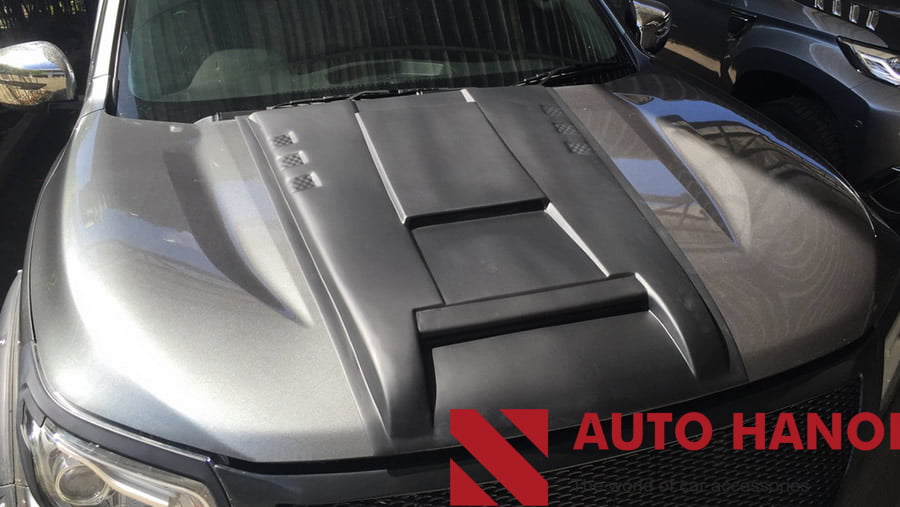 Ốp Trang Trí Nắp Capo Navara 2015