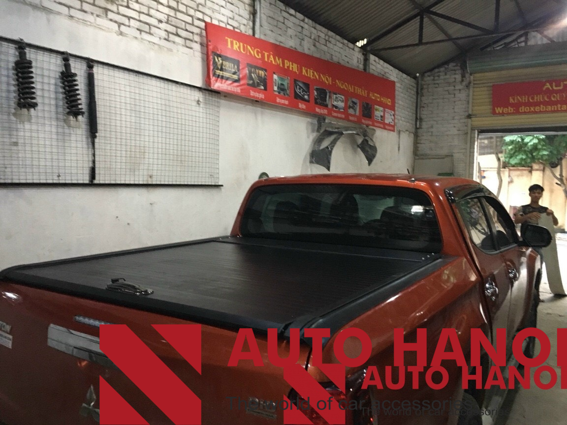 Nắp thùng cuộn cơ dành cho Mishubishi triton từ 2015 đến nay