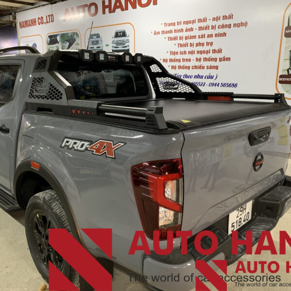 Nắp thùng cuộn điện Nissan Navara Pro 4X 2021-2023
