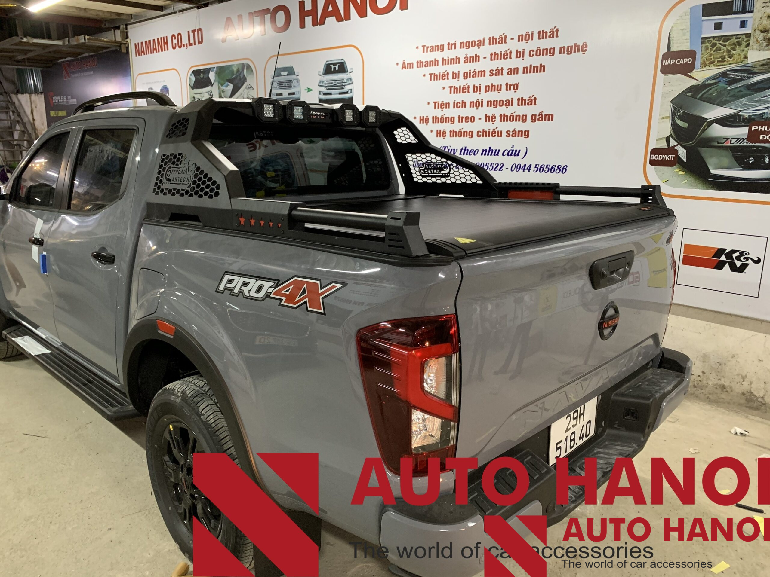 Nắp thùng cuộn điện Nissan Navara Pro 4X 2021-2023
