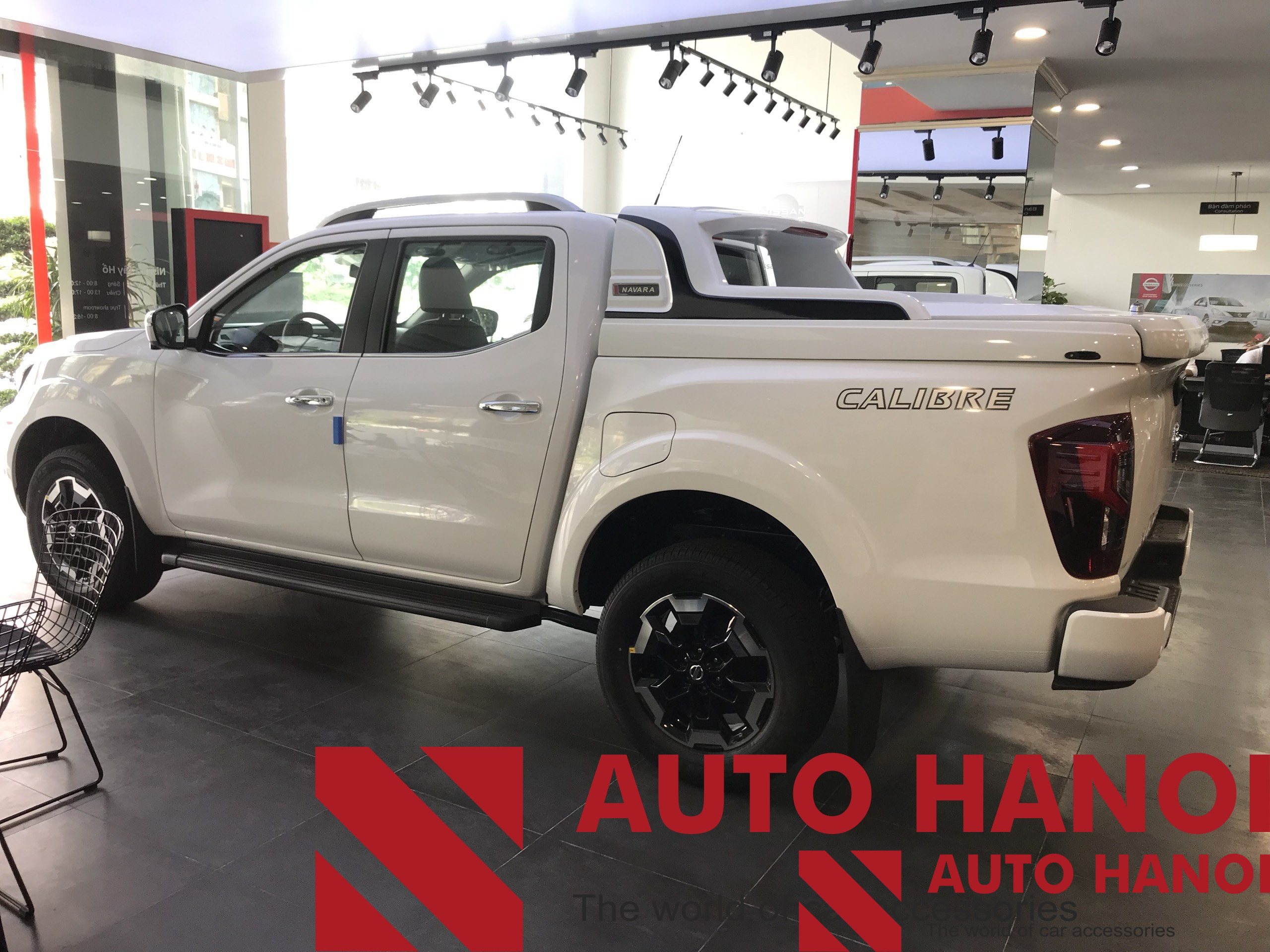 Nắp Thùng Thấp Mở 45 Độ Navara Pro 4X, VL,EL 2021