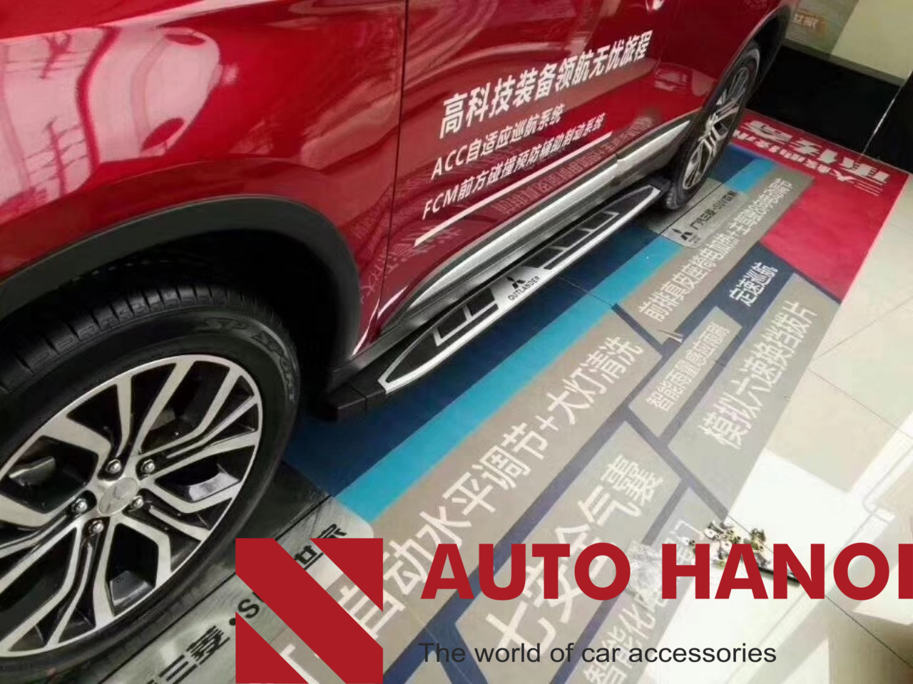 Bậc Lên Xuống dành cho Mishubishi Outlander mẫu OLD - 024 2016 đến nay