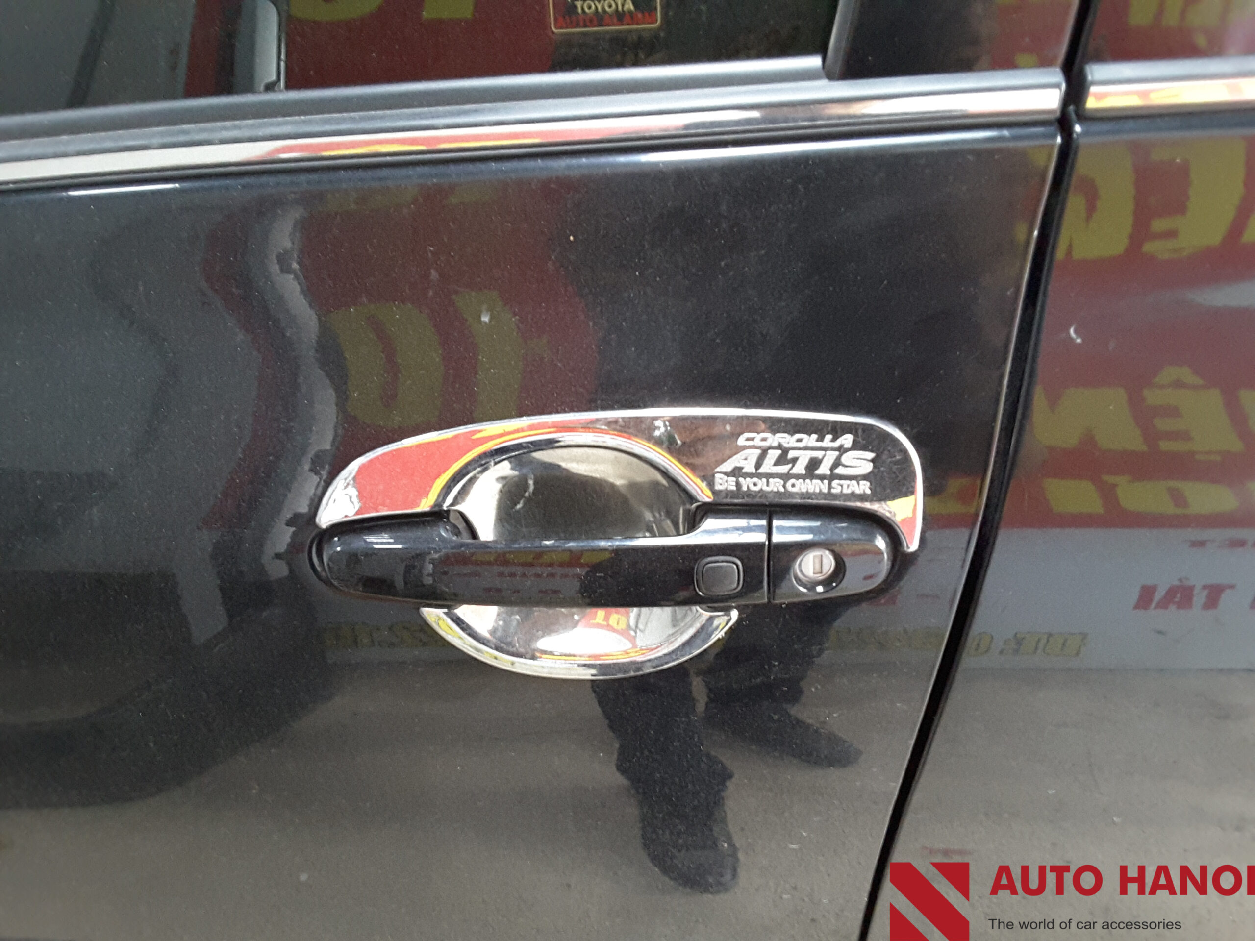 Hõm cửa chống xước Altis 2015
