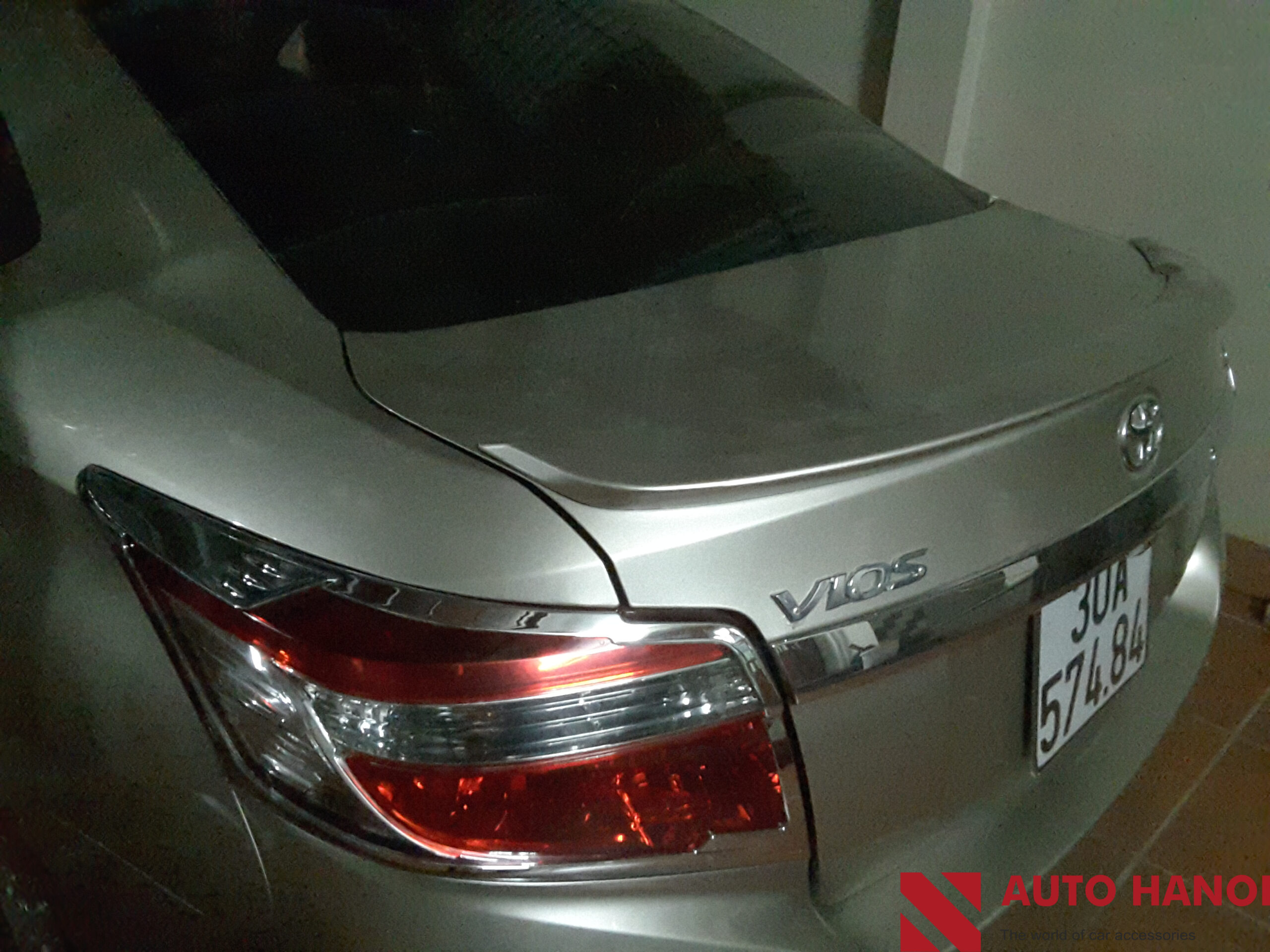 Đuôi Gió Vios 2012