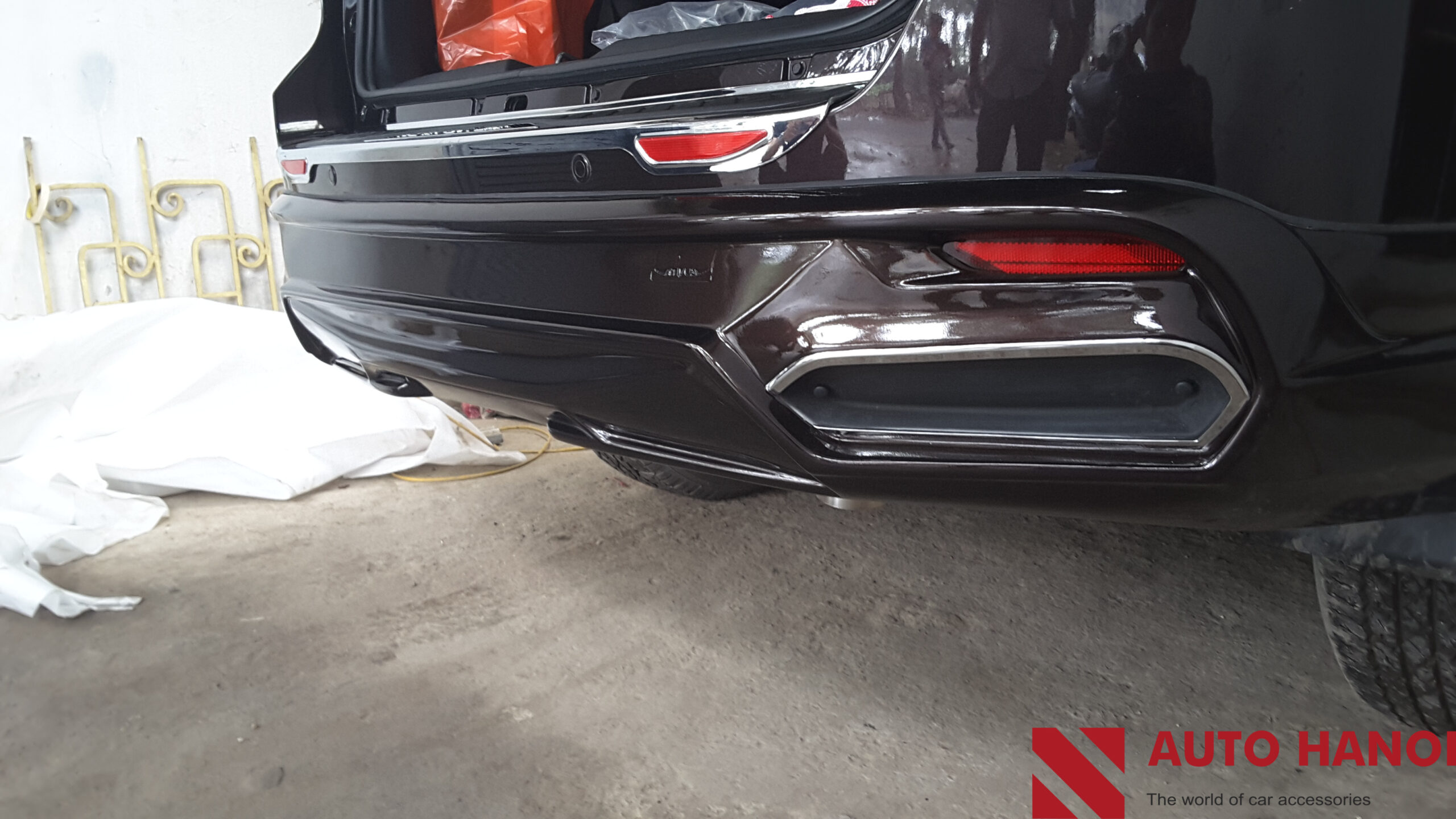 Chống Trầy Cốp Fortuner Cao Cấp Có Phản Quang - Ảnh 2