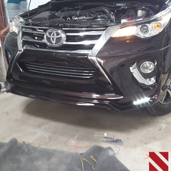 Bodykit Antivus Fortuner Mẫu RX350