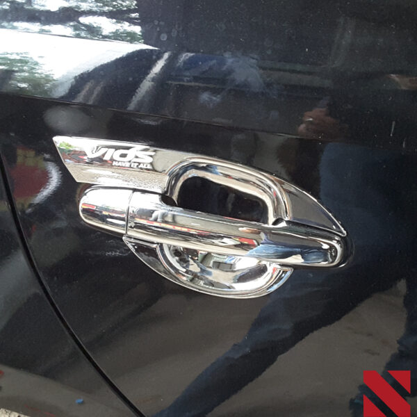 Hõm cửa chống xước Vios 2012