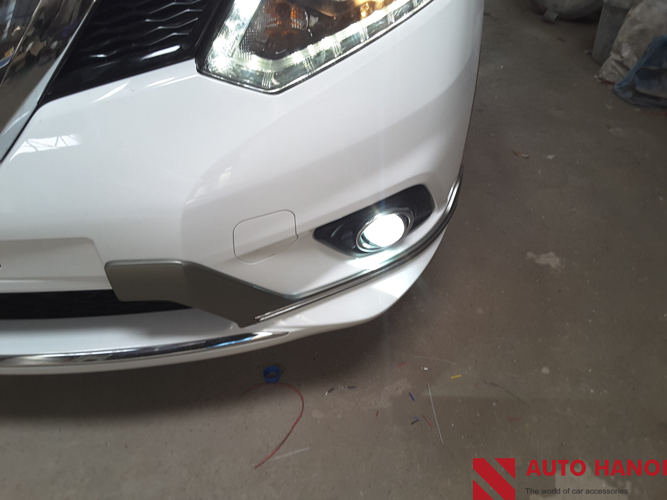 Độ Đèn Gầm Xtrail Bản Thiếu - Ảnh 2