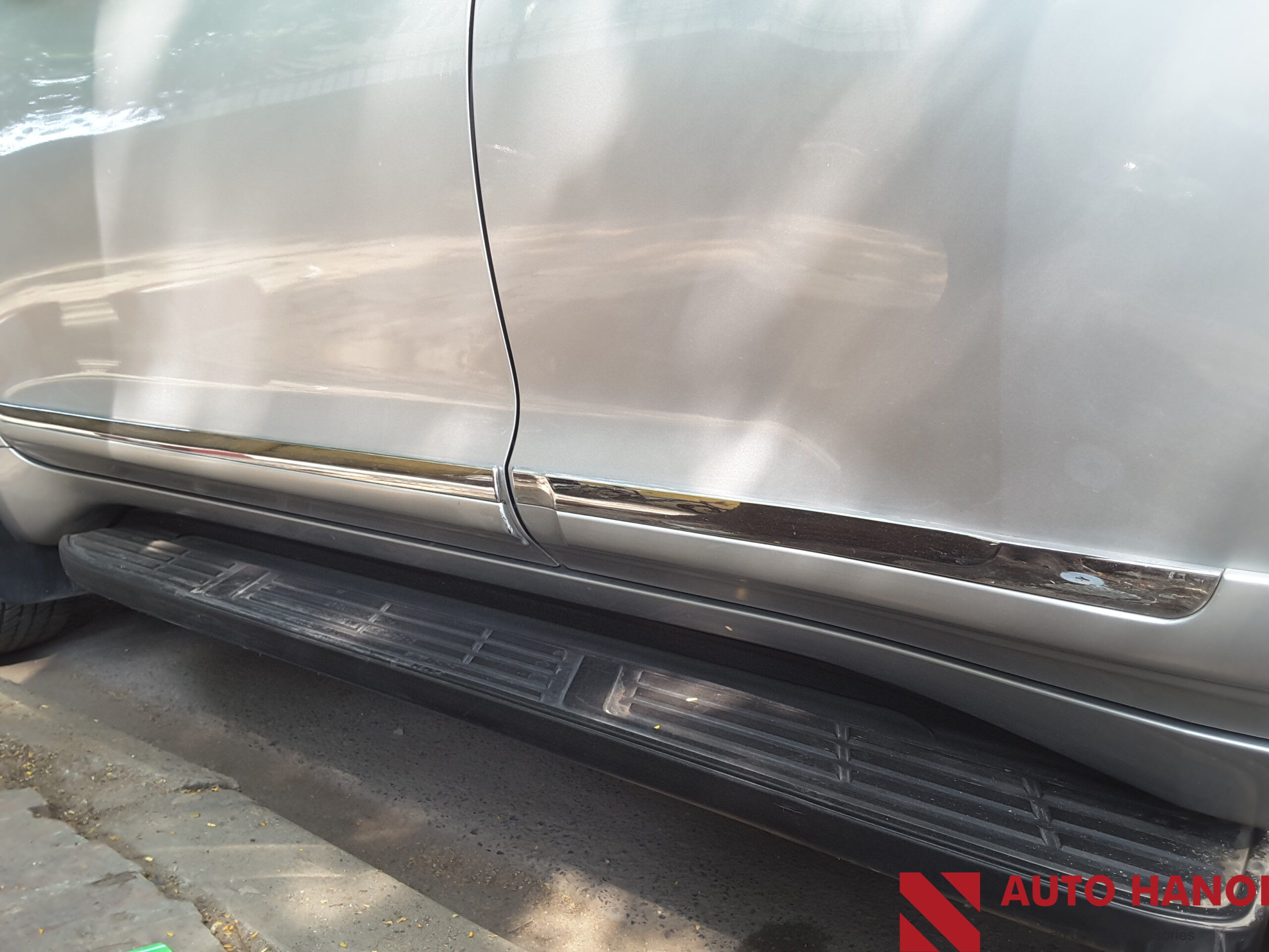 Nẹp sườn croom Landcruiser Prado