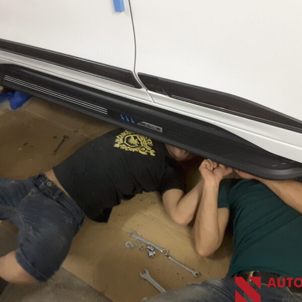 Alternative view of Bậc Lên Xuống Cao Cấp Chữ Nổi Xtrail