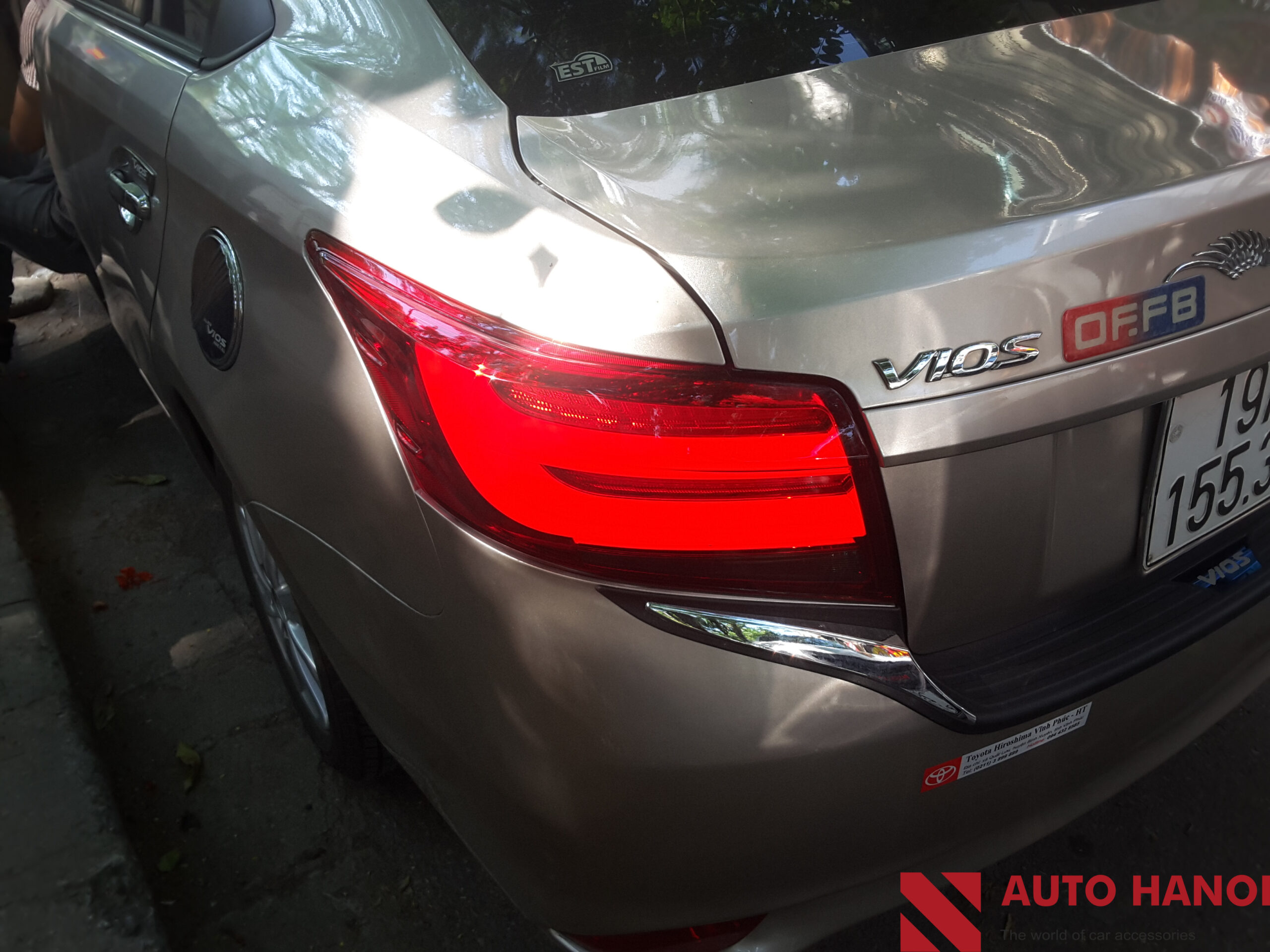 Đèn hậu Vios độ nguyên cụm mẫu Mecerdes - Ảnh 3