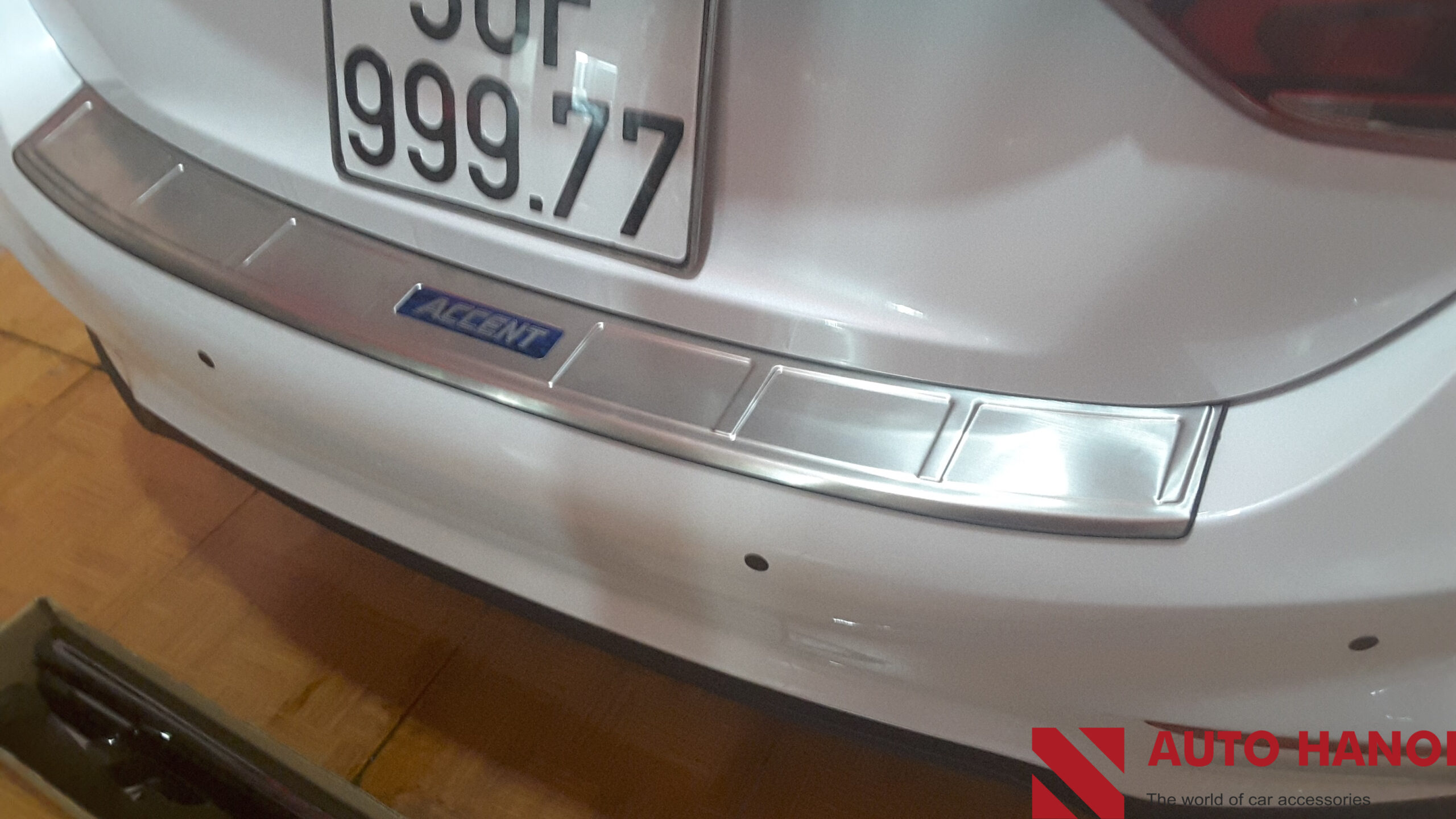 Chống Trầy Cốp Hyundai Accent Bằng Inox - Ảnh 2