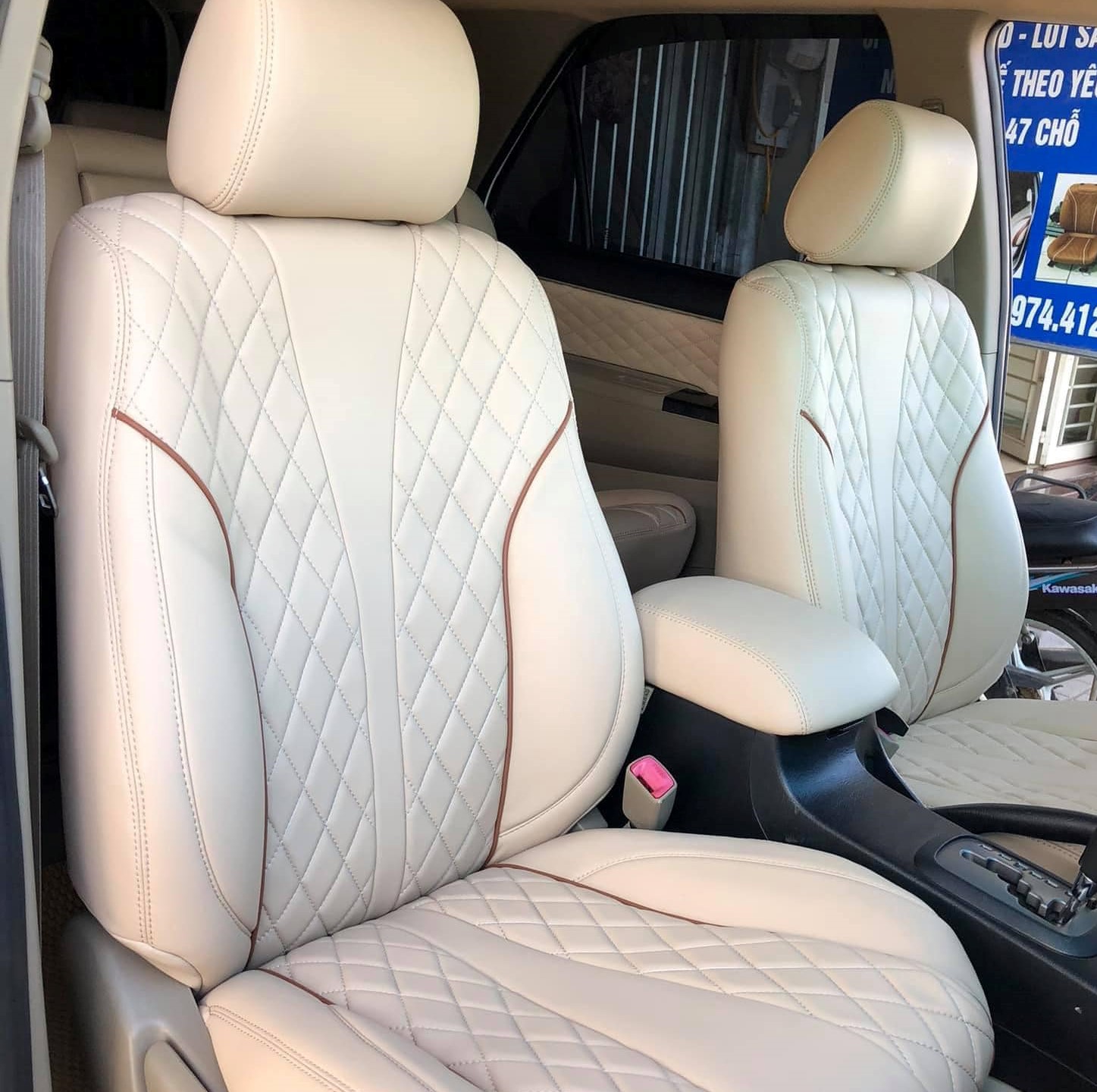 Bọc Đệm Ghế Da Cao Cấp cho Toyota Fortuner