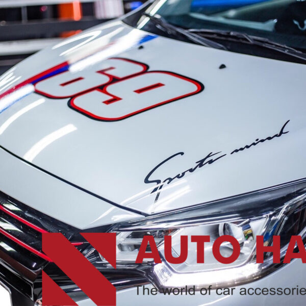 Tem Xe Thể Thao Mitshu Attrage 2020