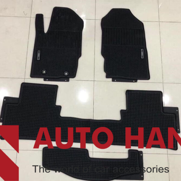 Thảm cao su Hcar theo xe Everest