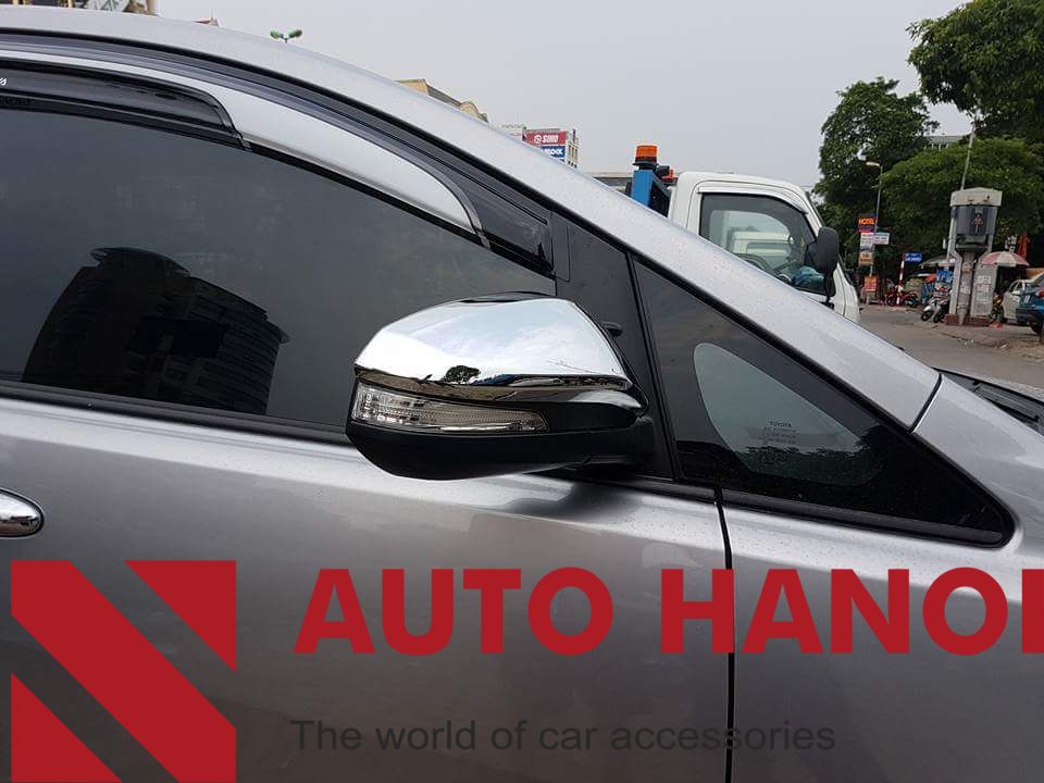 Vè che mưa Innova - Ảnh 2