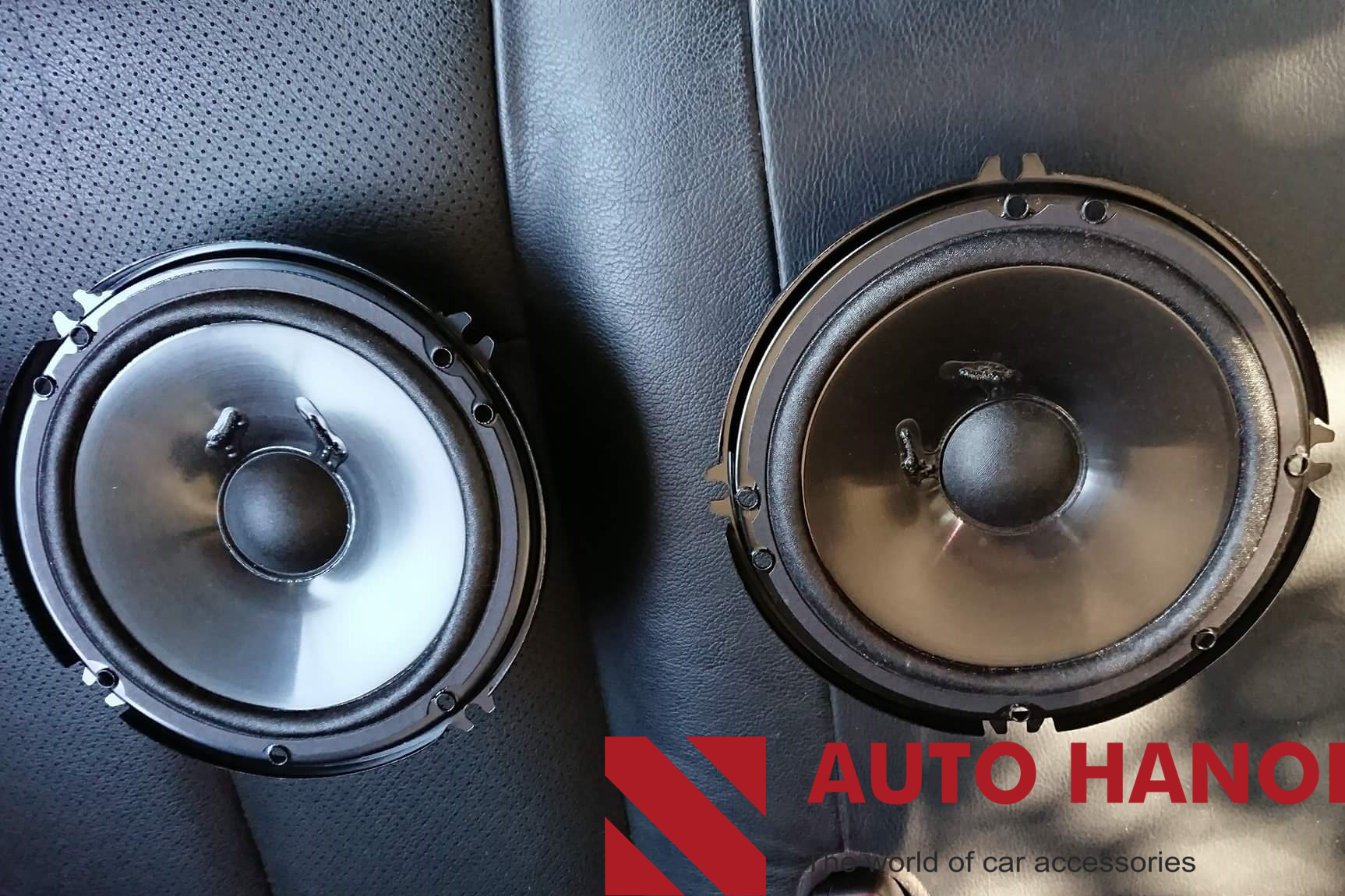 Độ Loa Cánh Hyundai Kona