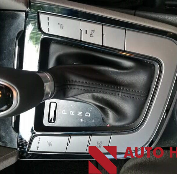 Ốp nội thất chống xước Hyundai Elantra 2020