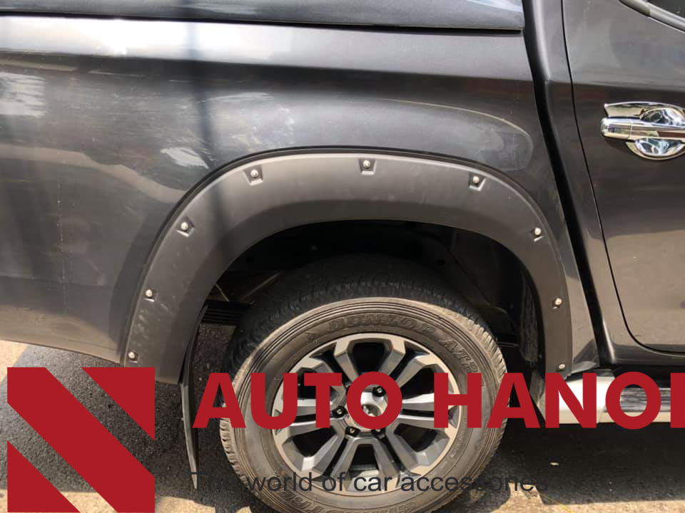 Cua Lốp ( Ốp Vè) Cho Xe Triton 2020 Loại Có Đinh Ốc - Ảnh 5