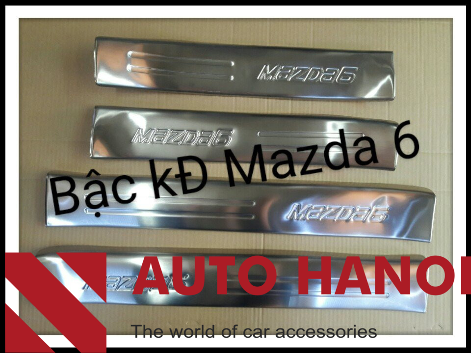 Ốp Bậc Trong Không Đèn Mazda 6