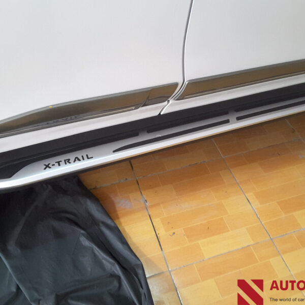 Bậc Lên Xuống Nissan Xtrail Mẫu Mobis