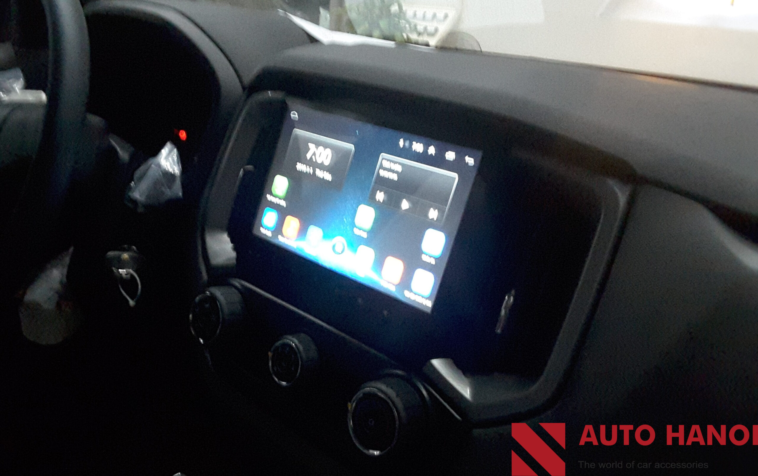 Màn hình DVD androi theo xe Colorado