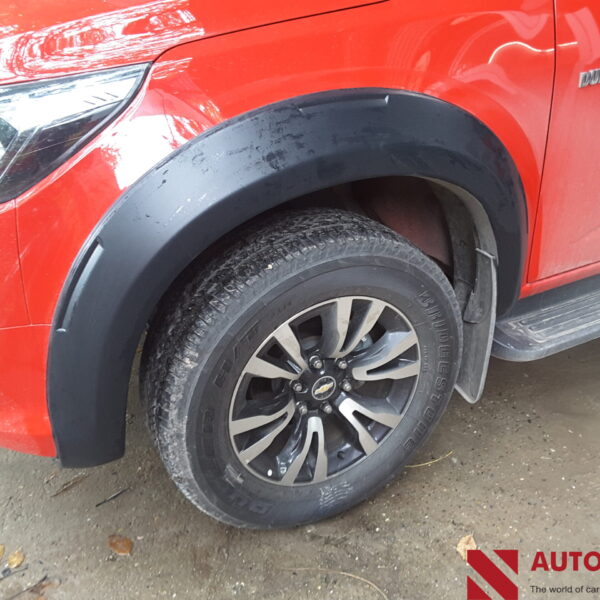 Ốp cua lốp chính hãng Colorado