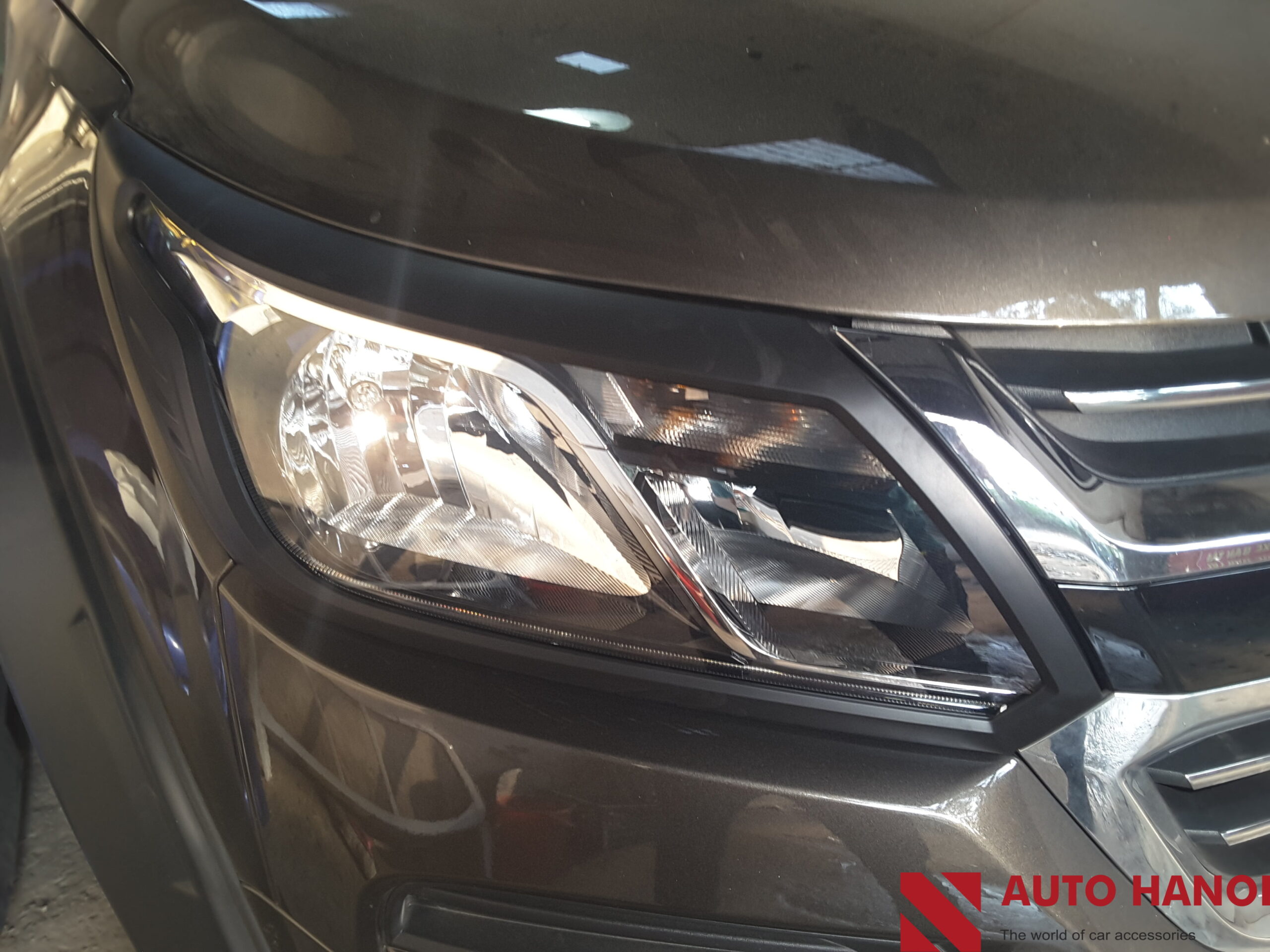 Ốp đèn pha Colorado - Ảnh 3