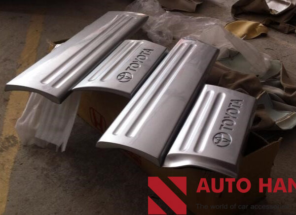 Ốp Sườn Fortuner 2010-2016