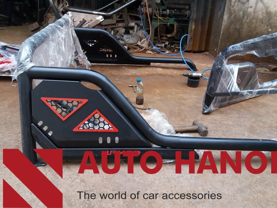 Thanh thể thao Hammer HR1801 xuất xứ Thai Lan lắp cho Colorado