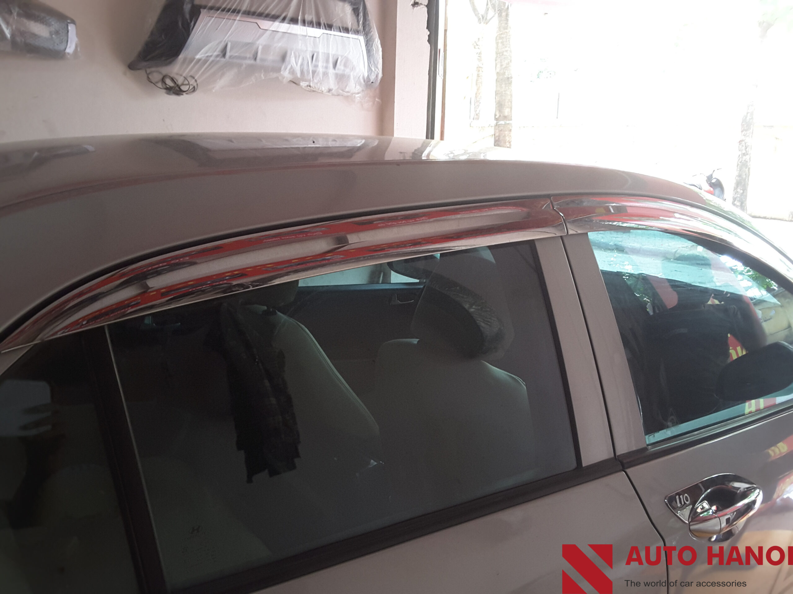 Vè che mưa I10 mạ crom - Ảnh 2